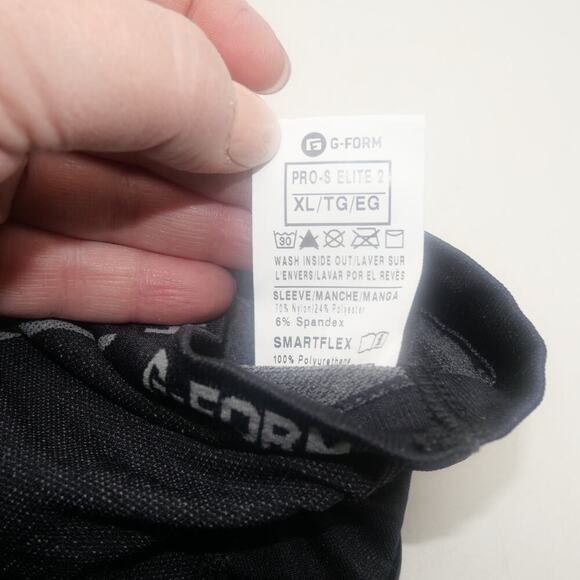 NEW G-Form Pro-S Elite 2 Shin Guards Adult Size XL Silver - Picture 3 of 4